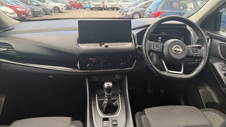 Nissan Qashqai 1.3 DiG-T MH N-Connecta 5dr Petrol Hatchback